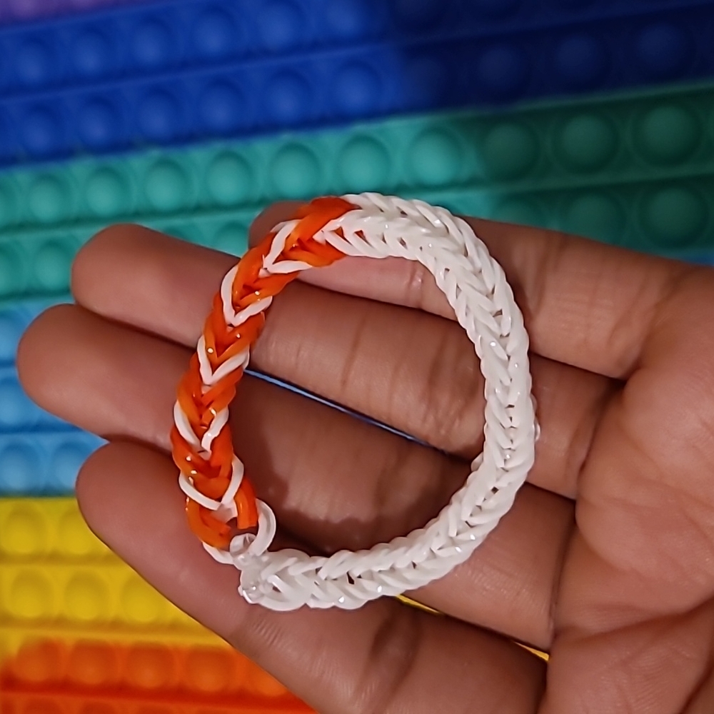 Rubber band bracelets